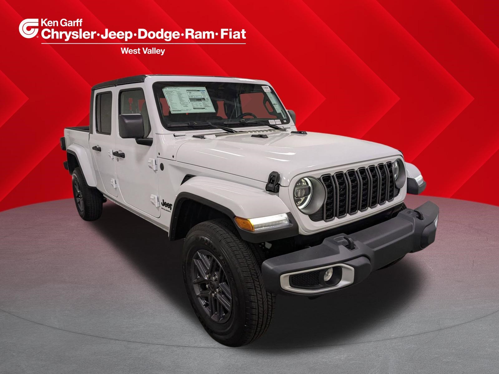 2026 Jeep Gladiator Sport S Auto's photo