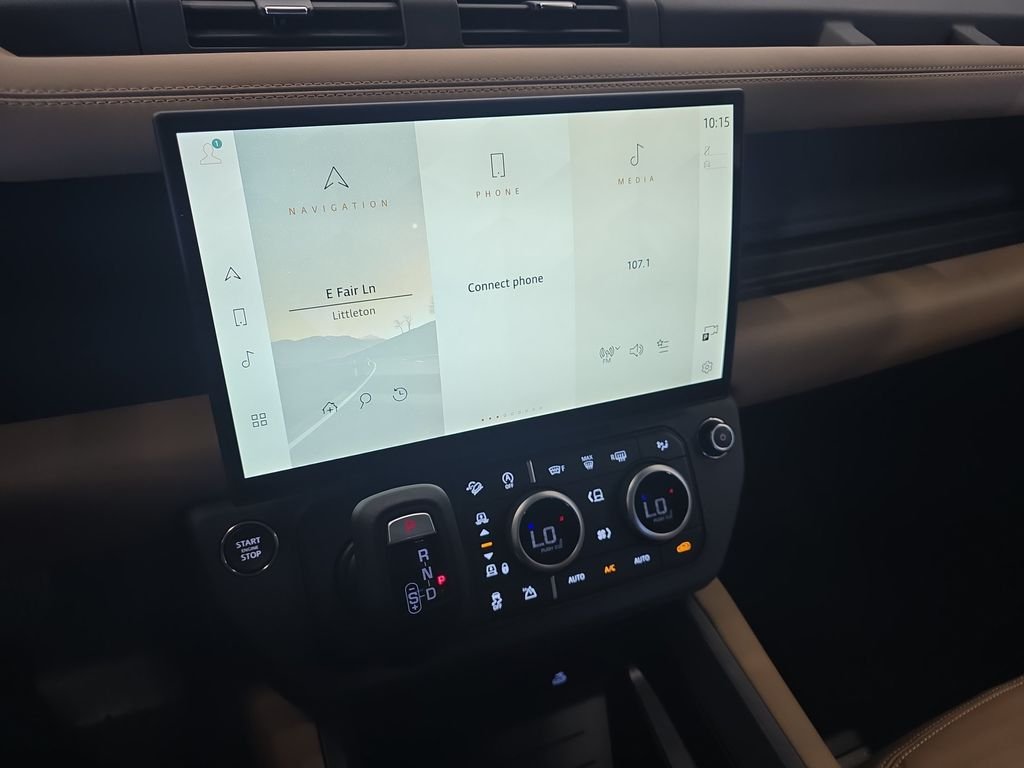 New 2026 Carpathian Grey Land Rover X-Dynamic SE image 15