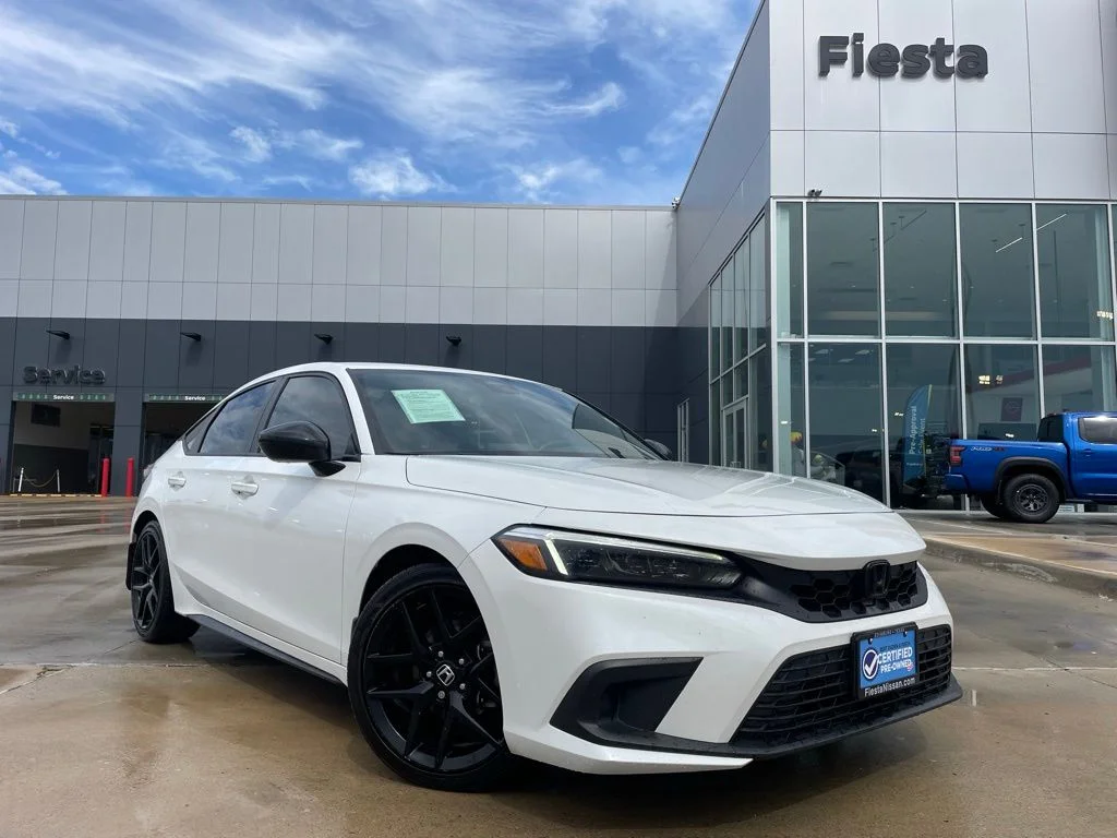 2024 Honda Civic Sport CVT's photo