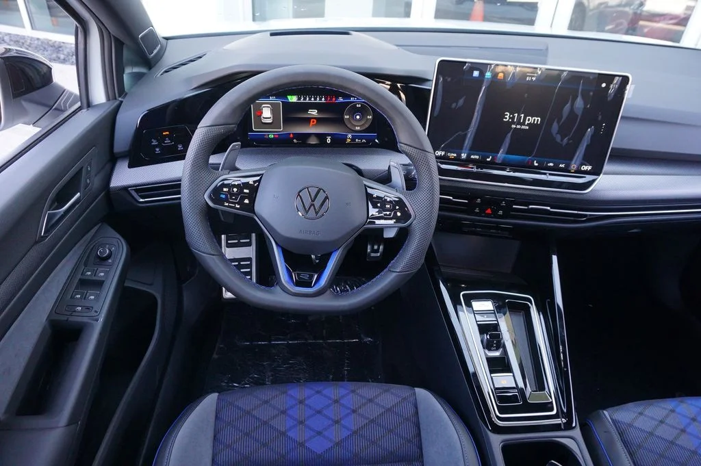 New 2026 White/off-white Volkswagen 2.0T image 14