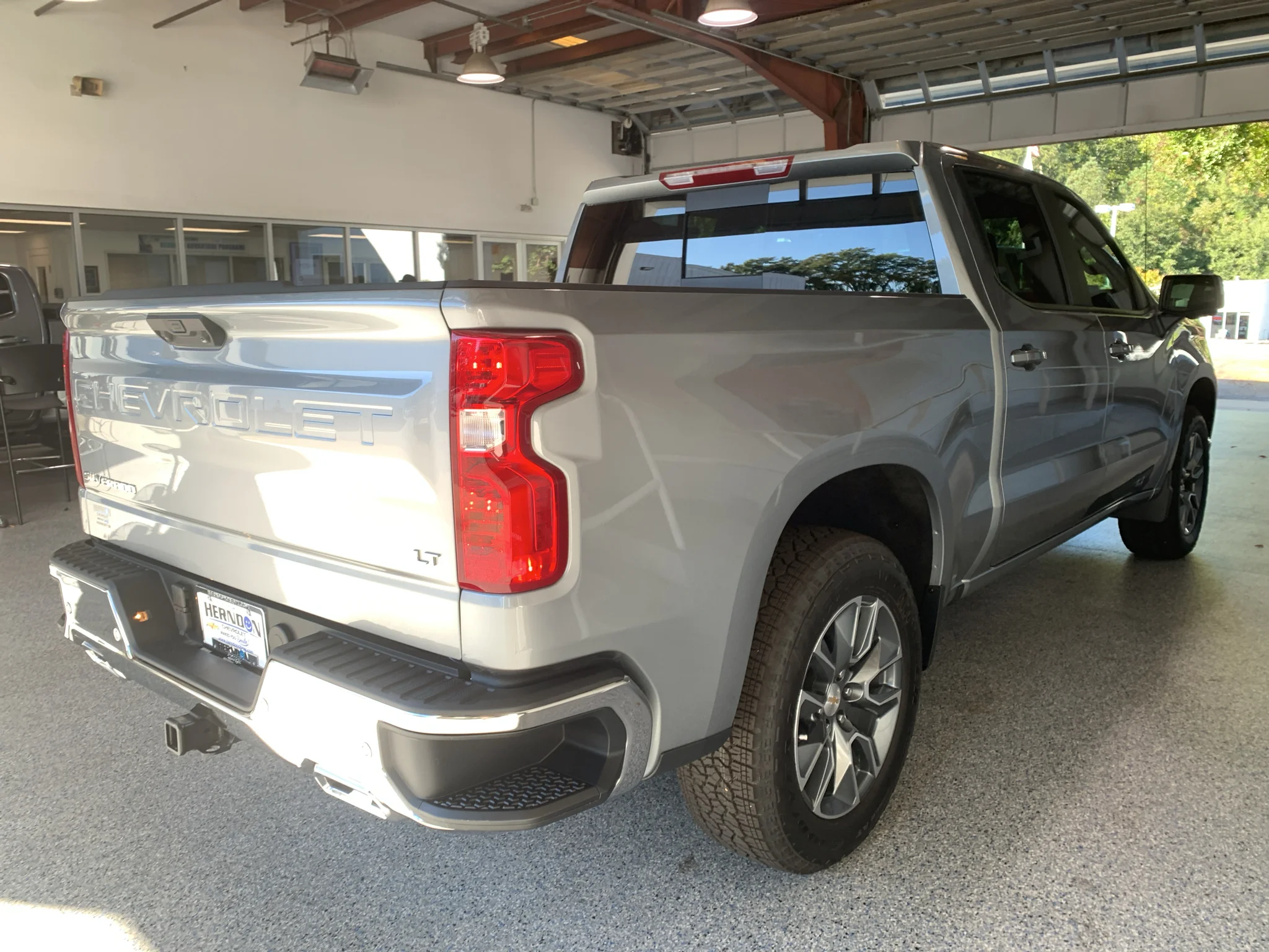 2026 Chevrolet Silverado 1500 LT - Photo 10