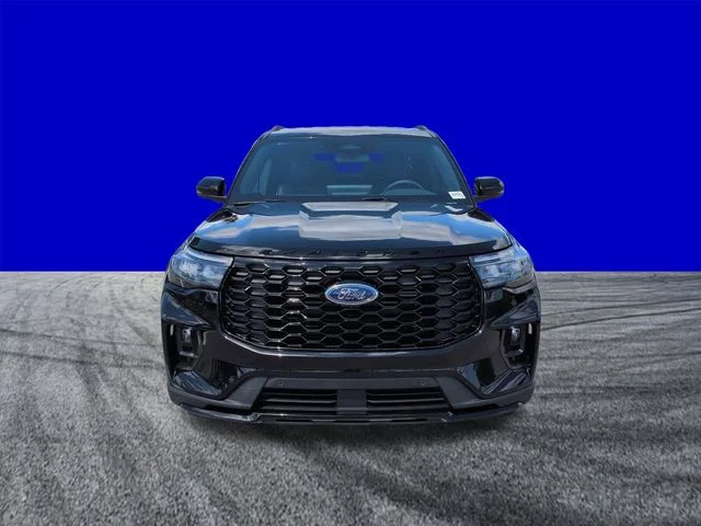 New 2026 Agate Black Metallic Ford ST-Line image 9