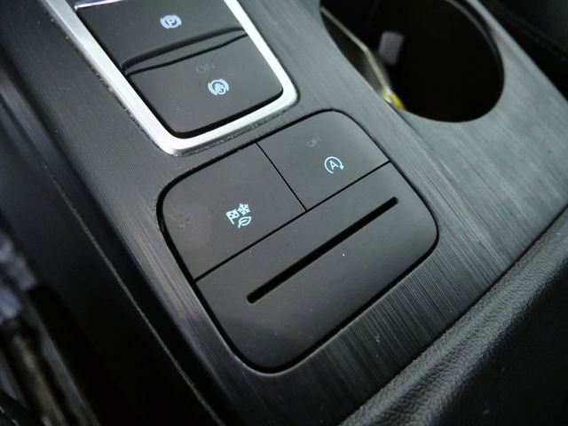 Certified Used 2022 Blue Ford SEL image 33