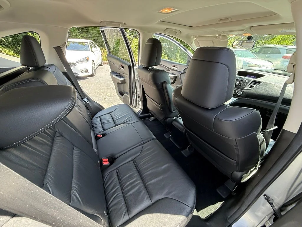 Used 2014  Honda EX-L image 26