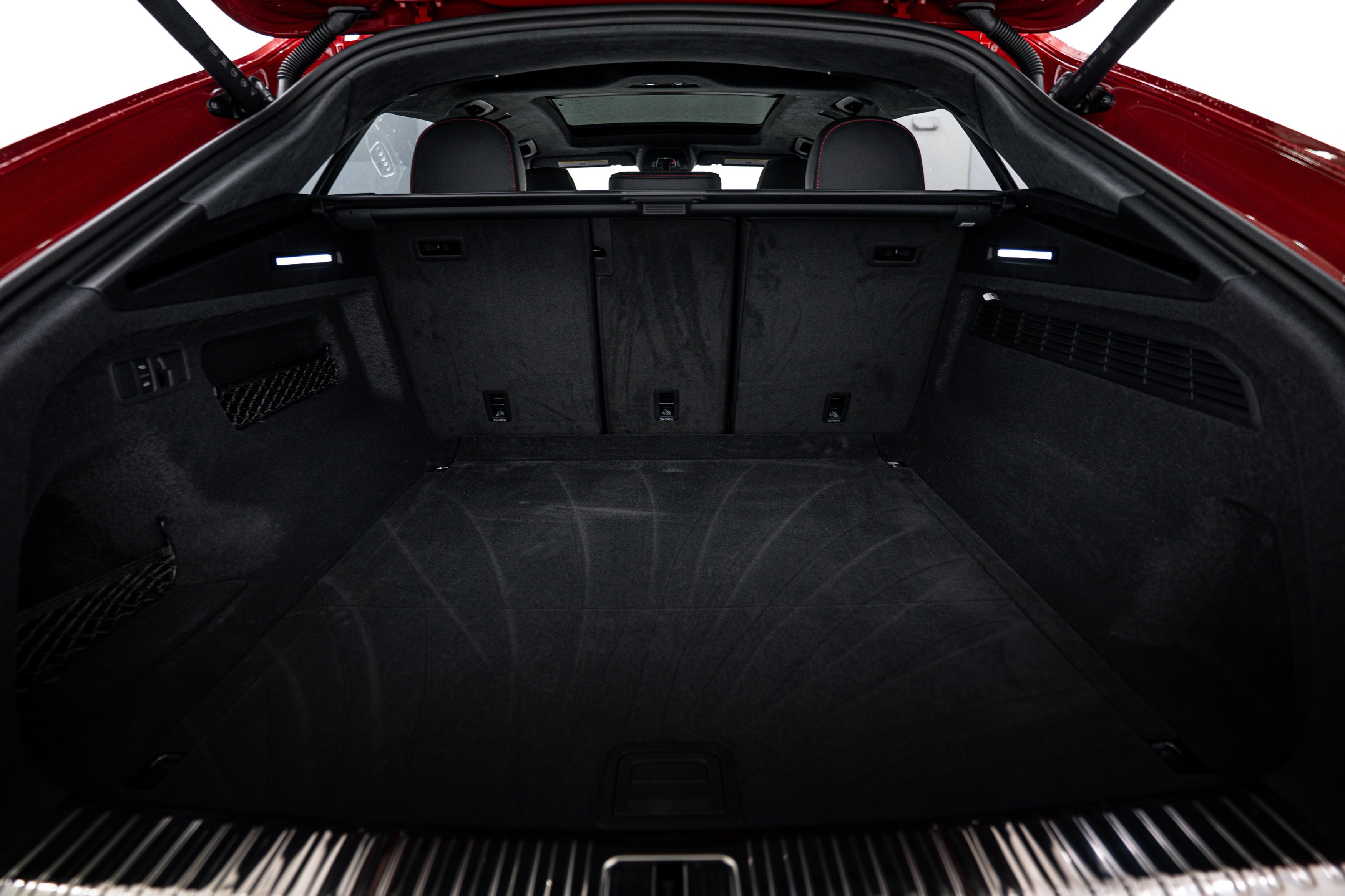 2025 Audi RS Q8 Base - Photo 27