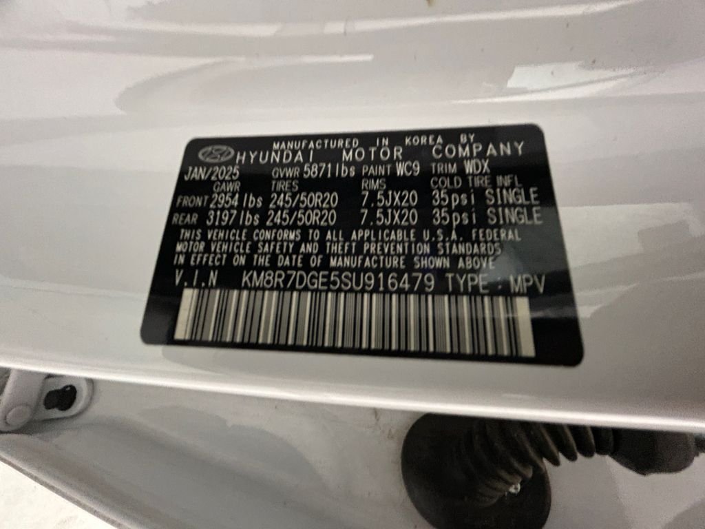Used 2025 White Hyundai Calligraphy image 20