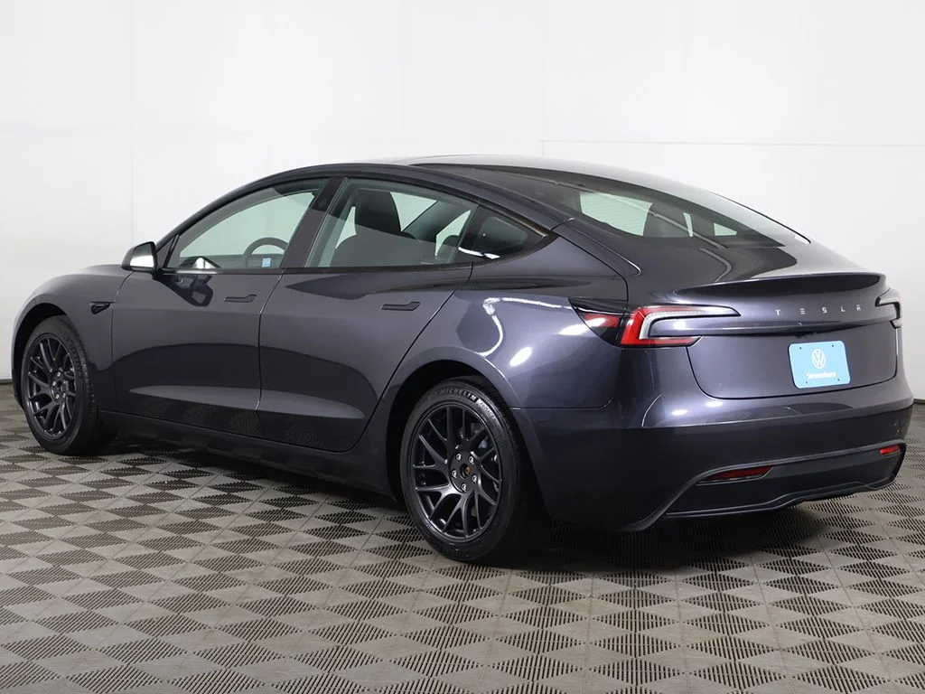Used 2025 Stealth Gray Tesla Long Range image 9