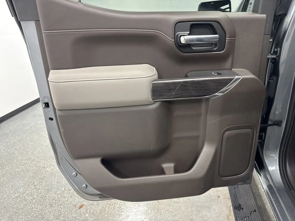 Used 2021 Satin Steel Metallic Chevrolet LTZ image 20