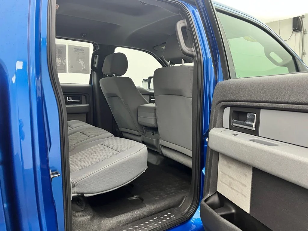 Used 2014 Blue Ford STX image 31