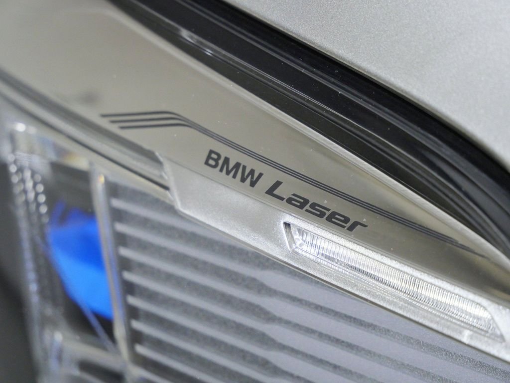 Used 2021 Donington Grey Metallic BMW Base image 5