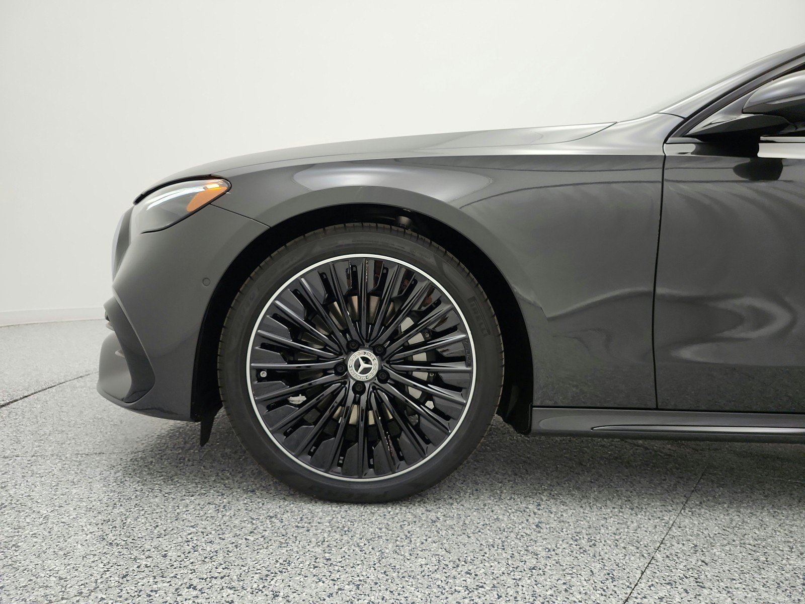 New 2026 Graphite Grey Metallic Mercedes-Benz E 350 RWD Sedan image 28
