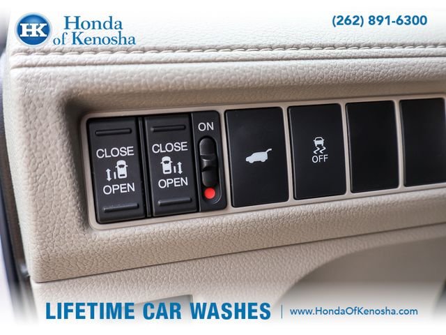 2025 Honda Odyssey EX-L - Photo 23