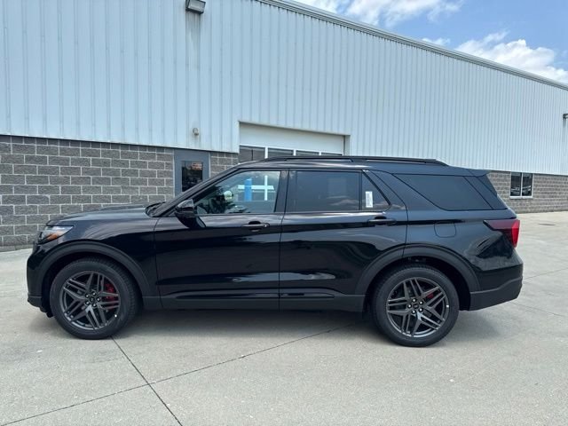 New 2026 Agate Black Metallic Ford ST image 9