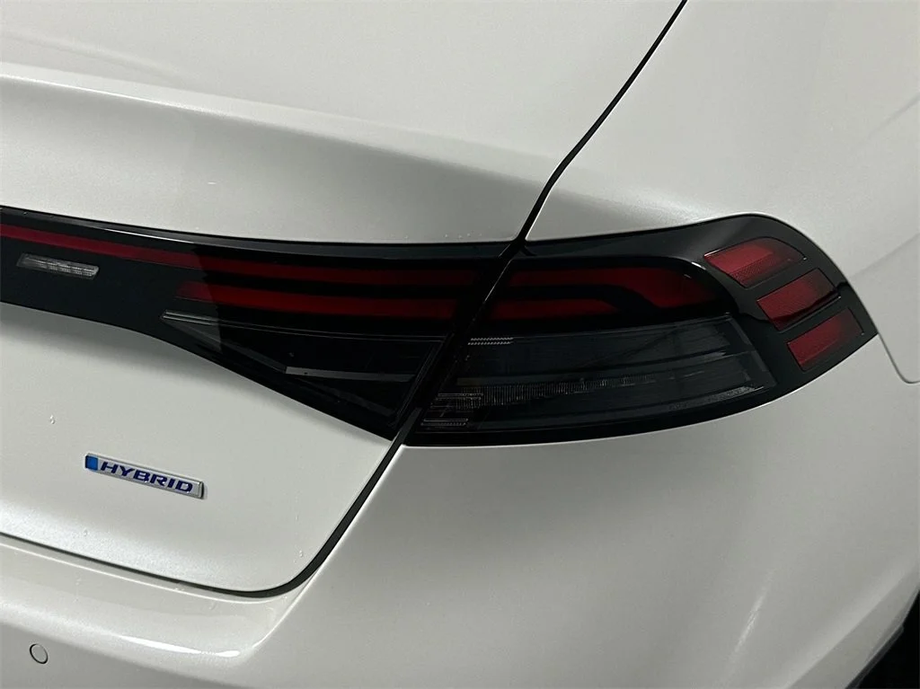 New 2026 Platinum White Pearl Honda EX-L image 10
