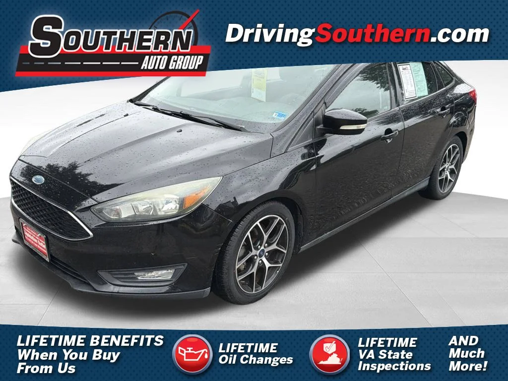 Used 2017 Black Ford SEL image 1