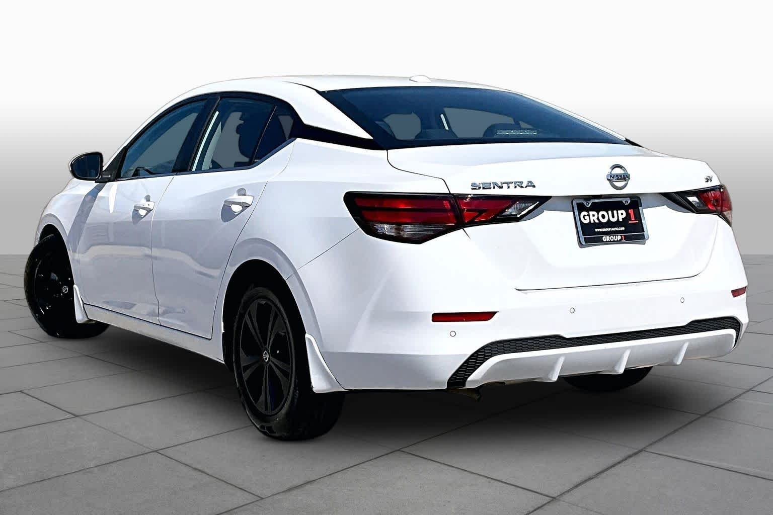 Certified Used 2022 Fresh Powder Nissan SV image 12