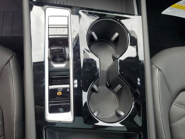 2026 Volkswagen Atlas SE w/Tech - Photo 23