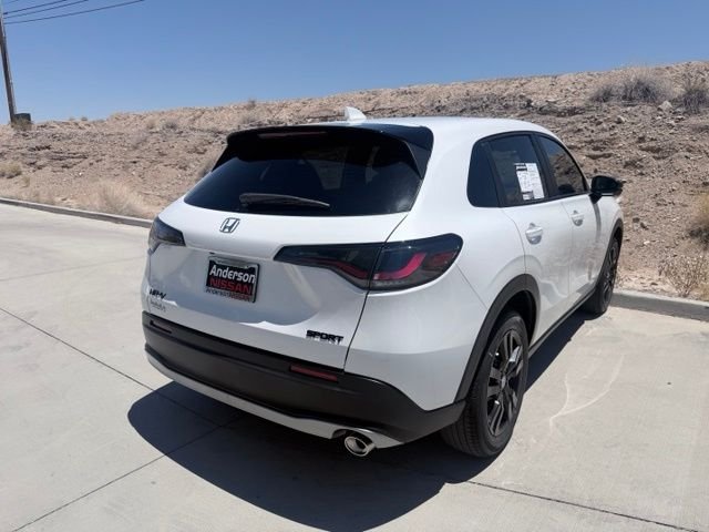 2026 Honda HR-V Sport - Photo 6