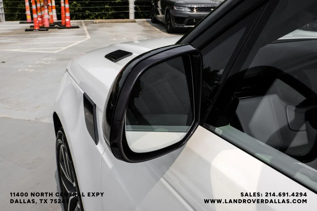 Used 2023 Fuji White Land Rover SE image 44