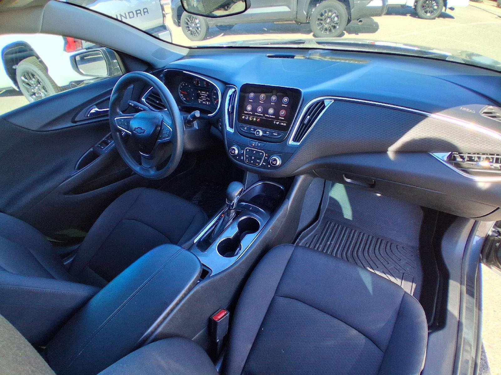 Used 2021 Shadow Gray Metallic Chevrolet LT image 28