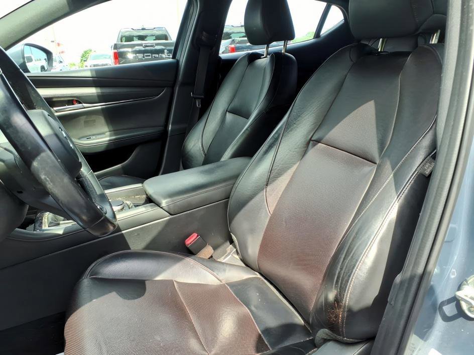 Used 2021 Polymetal Gray Metallic Mazda Premium image 13