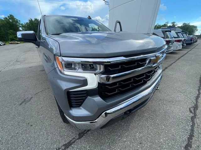Used 2023 Sterling Gray Metallic Chevrolet LT image 33