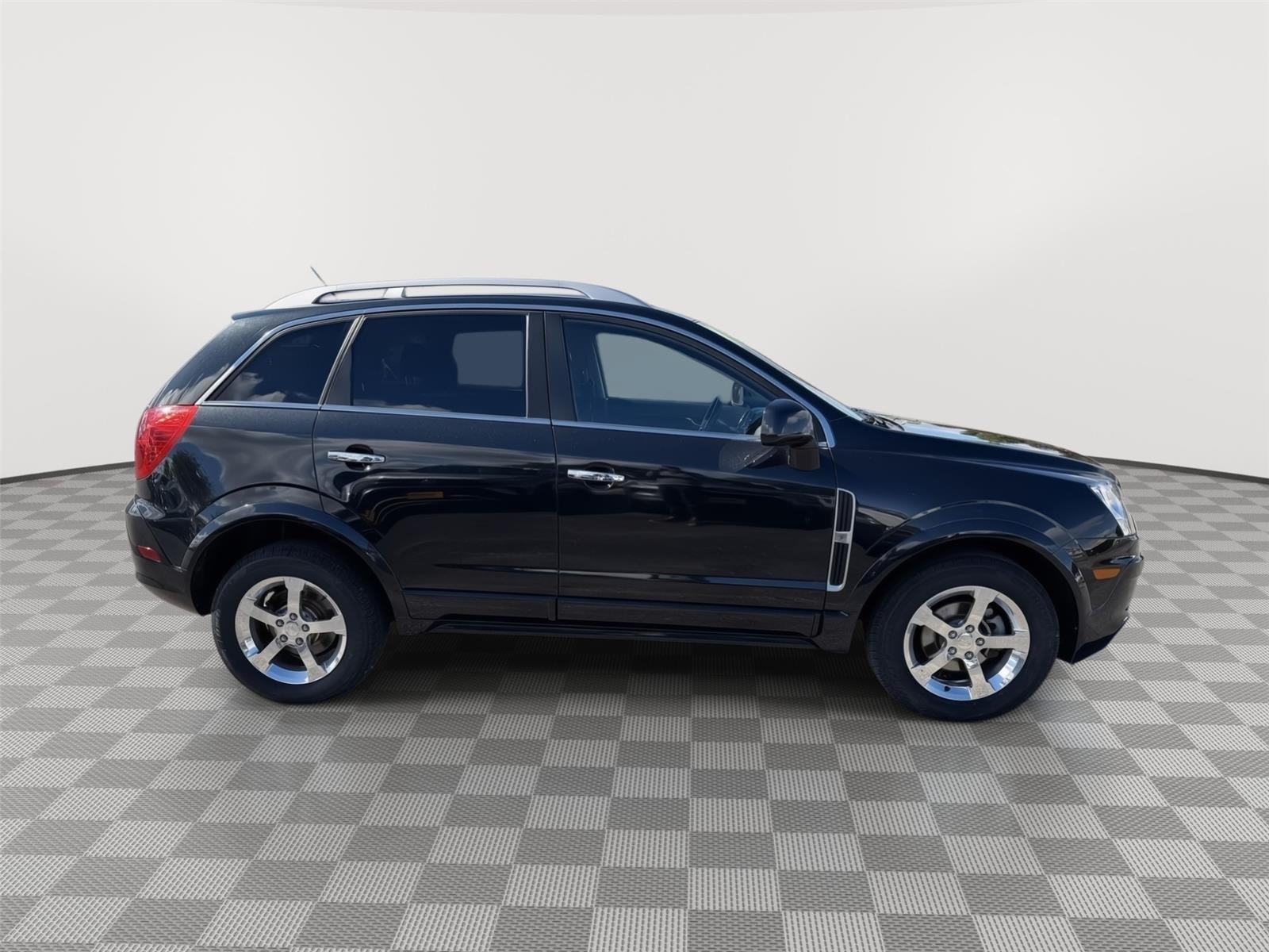 Used 2014 Black Granite Metallic Chevrolet LT image 4