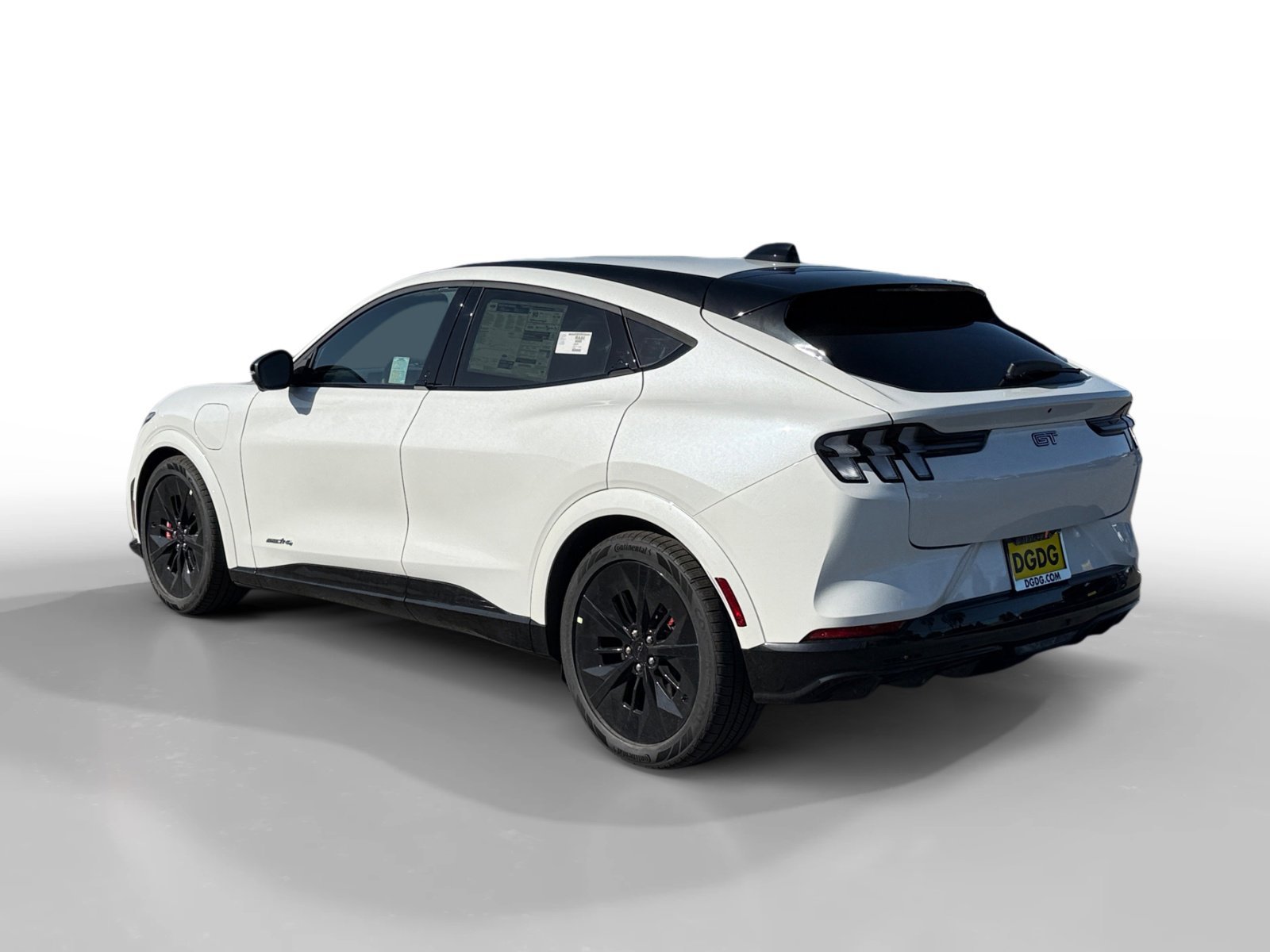 New 2026 Star White Metallic Tri-Coat Ford GT image 3