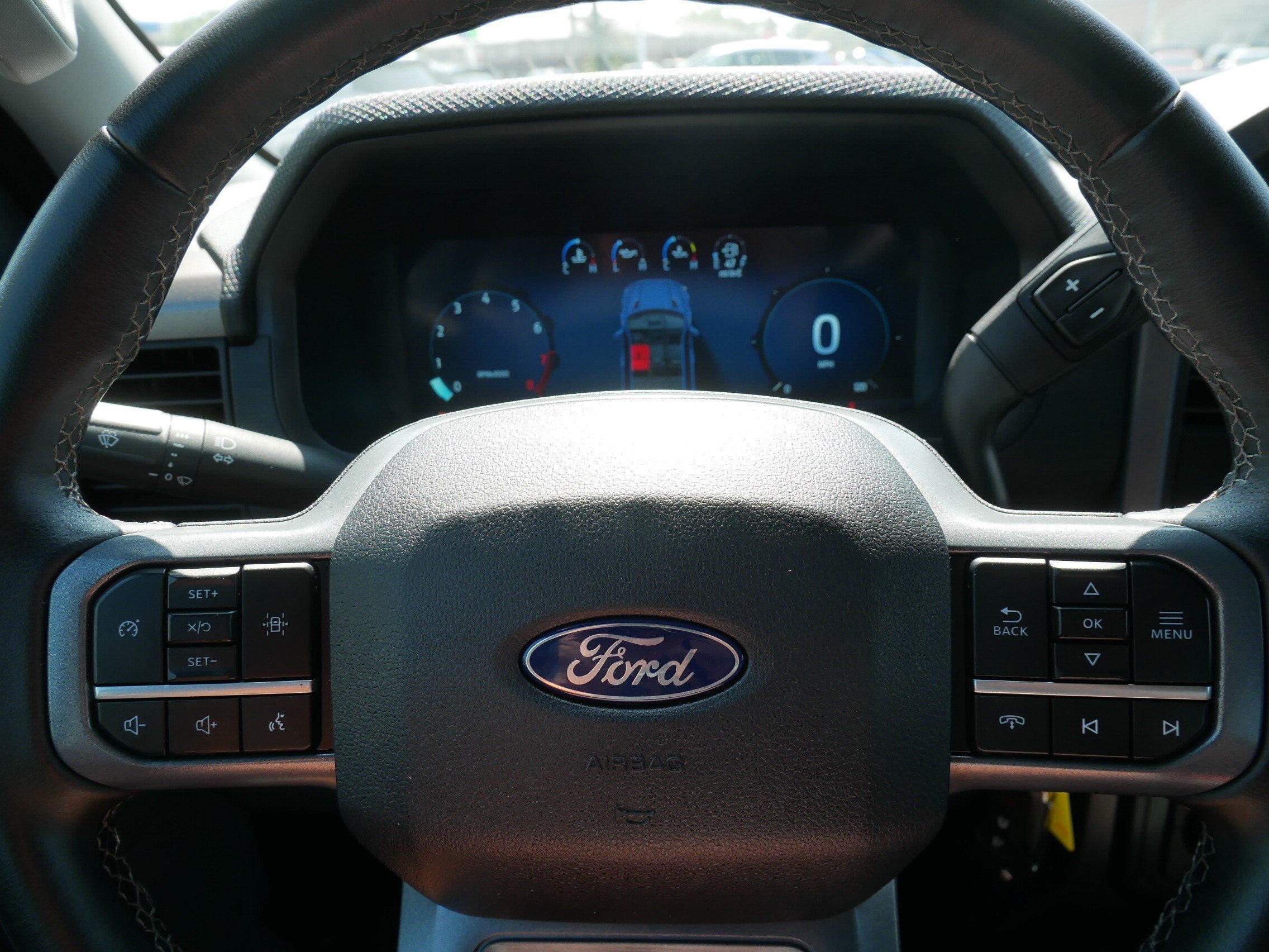 2025 Ford F-150 XLT - Photo 27