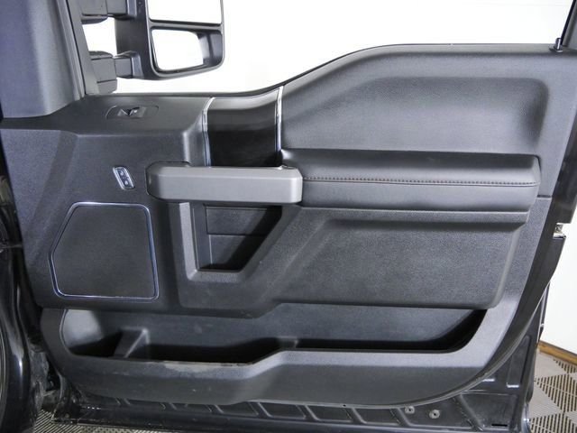 Used 2019 Black Ford Platinum image 9