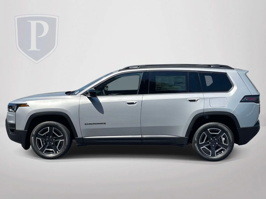 New 2026 Silver Zynith Clear-Coat Exterior Paint Jeep Laredo image 5