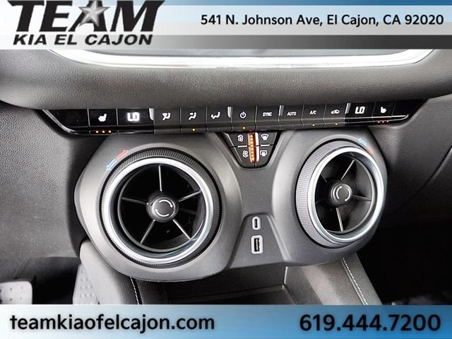 Used 2022 White Chevrolet LT image 28