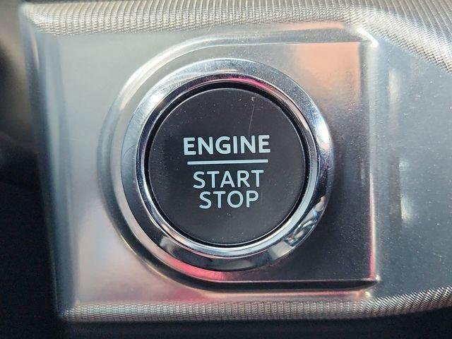 Used 2025 Gray Ford LARIAT image 17