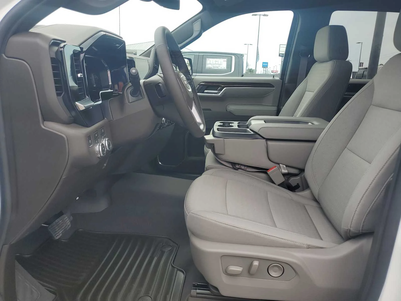 New 2026 Summit White GMC SLE image 14
