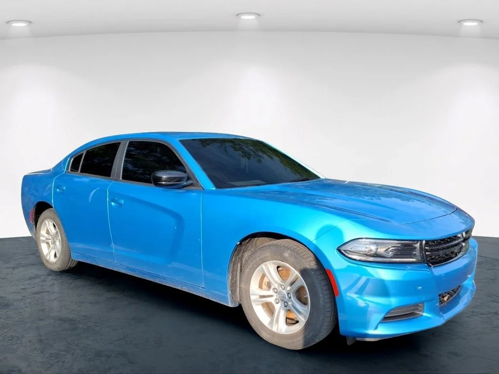 Used 2023 Blue Dodge SXT image 18