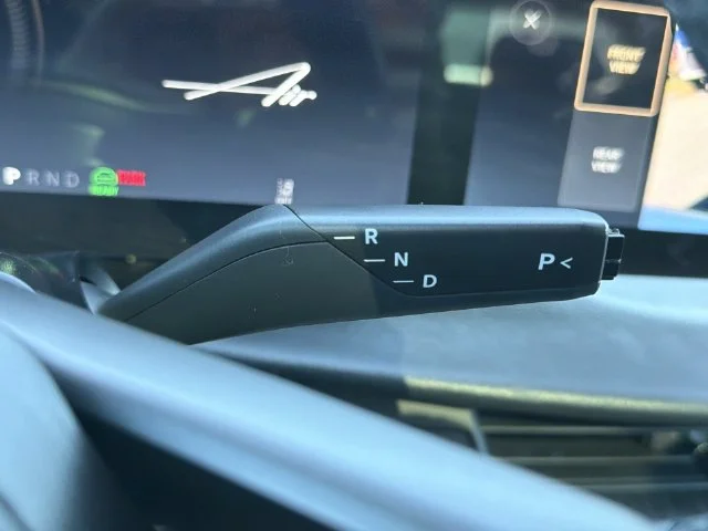Used 2025 Black Lucid Touring image 30