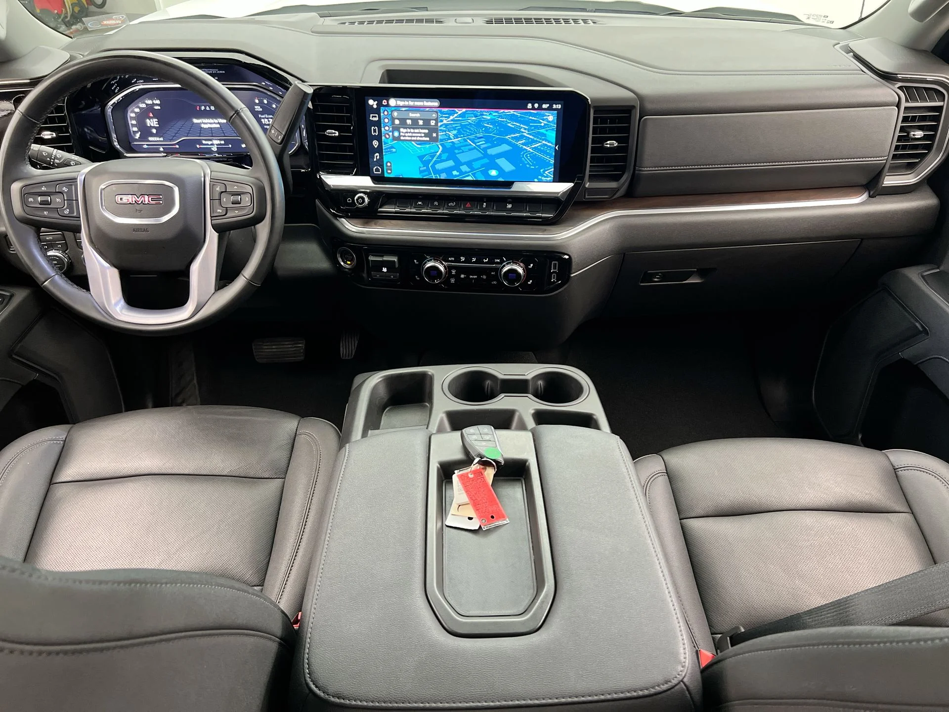 Certified Used 2025 White GMC SLT image 2