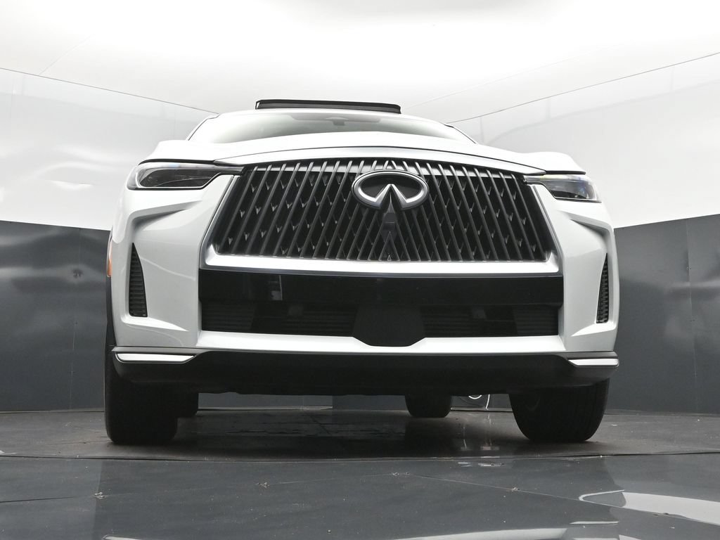 Certified Used 2026 White INFINITI PURE image 46