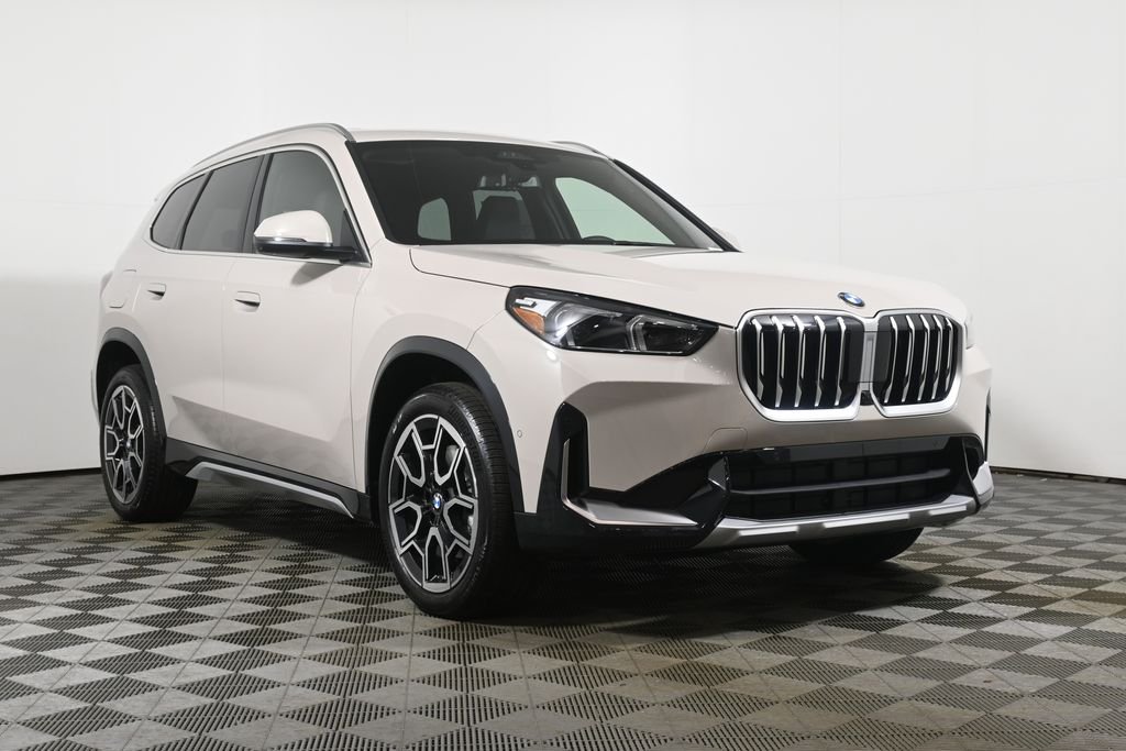 New 2026 Gray Metallic BMW xDrive28i image 9