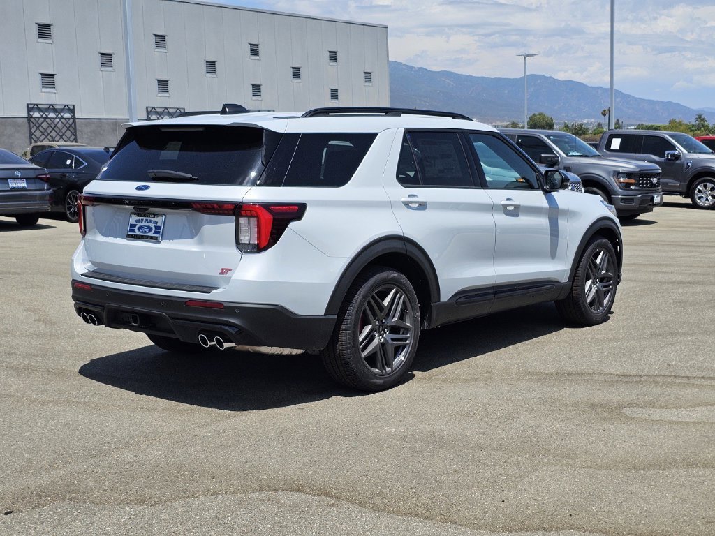 New 2026 Space White Metallic Ford ST image 8