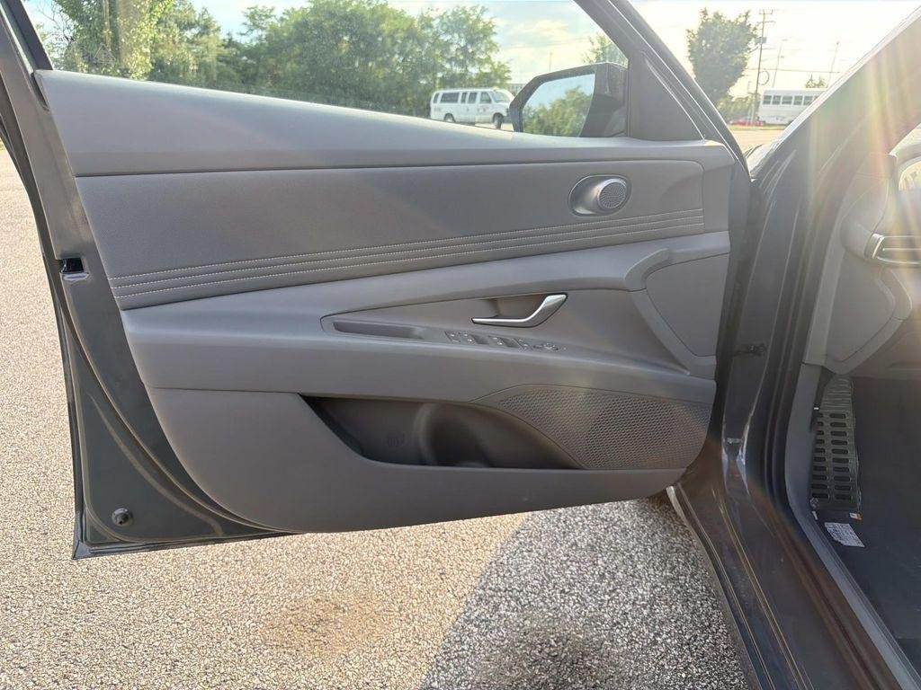 New 2026 Gray Hyundai SEL Sport image 15