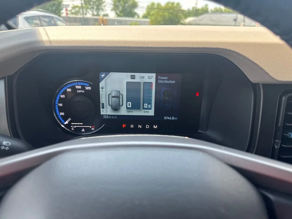 Used 2023 Gray Ford Wildtrak image 16