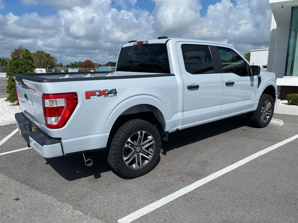 Certified Used 2022 White Ford XL image 3