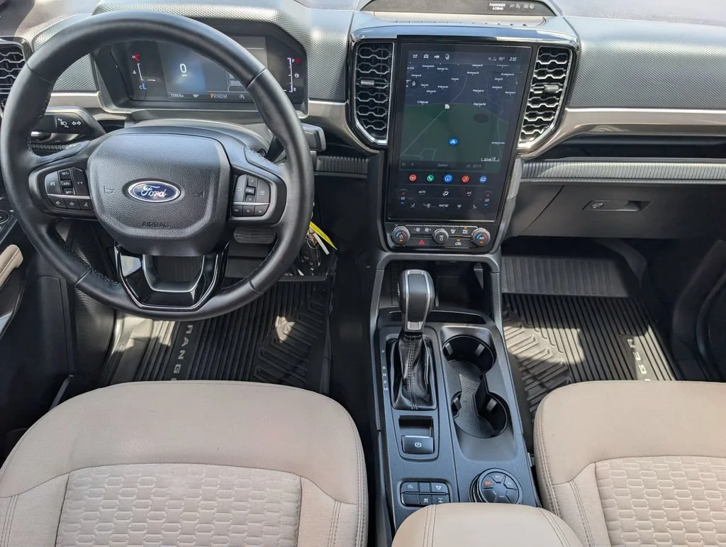 Used 2025 Gray Ford XLT image 8