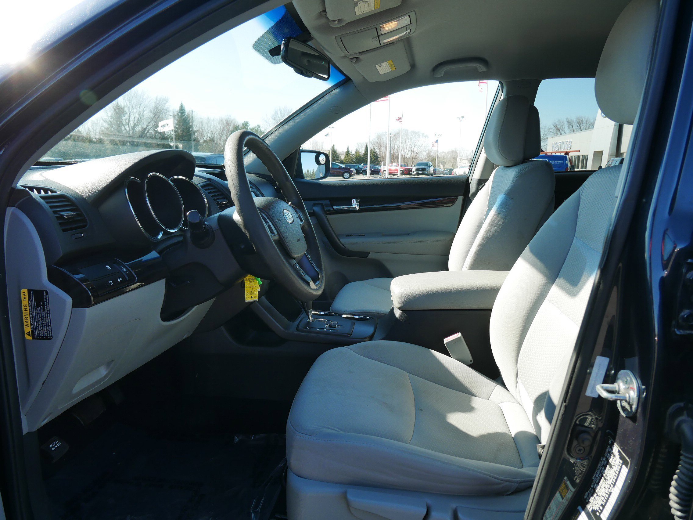 Used 2013 Baltic Blue Kia LX image 10