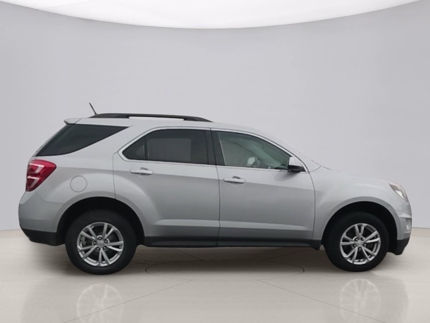 Used 2017 Silver Chevrolet LT 2WD image 6