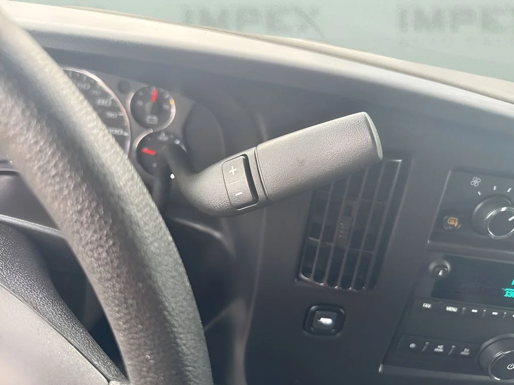Used 2024 White GMC Work Van image 13