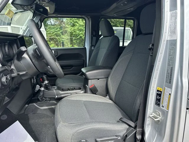 Used 2024 Silver Jeep Sport S image 15