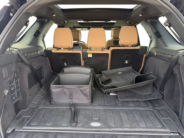 Certified Used 2024 Santorini Black Metallic Land Rover Metropolitan Edition image 18