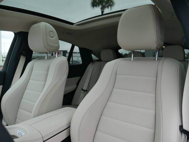 New 2026 MANUFAKTUR Moonlight White Metallic Mercedes-Benz GLE 450 image 41